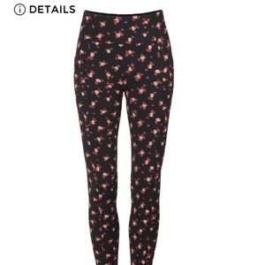 Cabi Fall 21 Printed Lean Legging